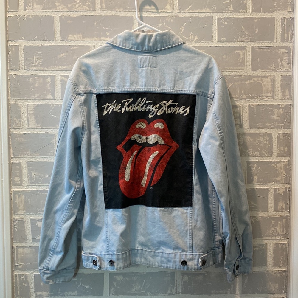 Cotton On The Rolling Stones Denim Jean Jacket.